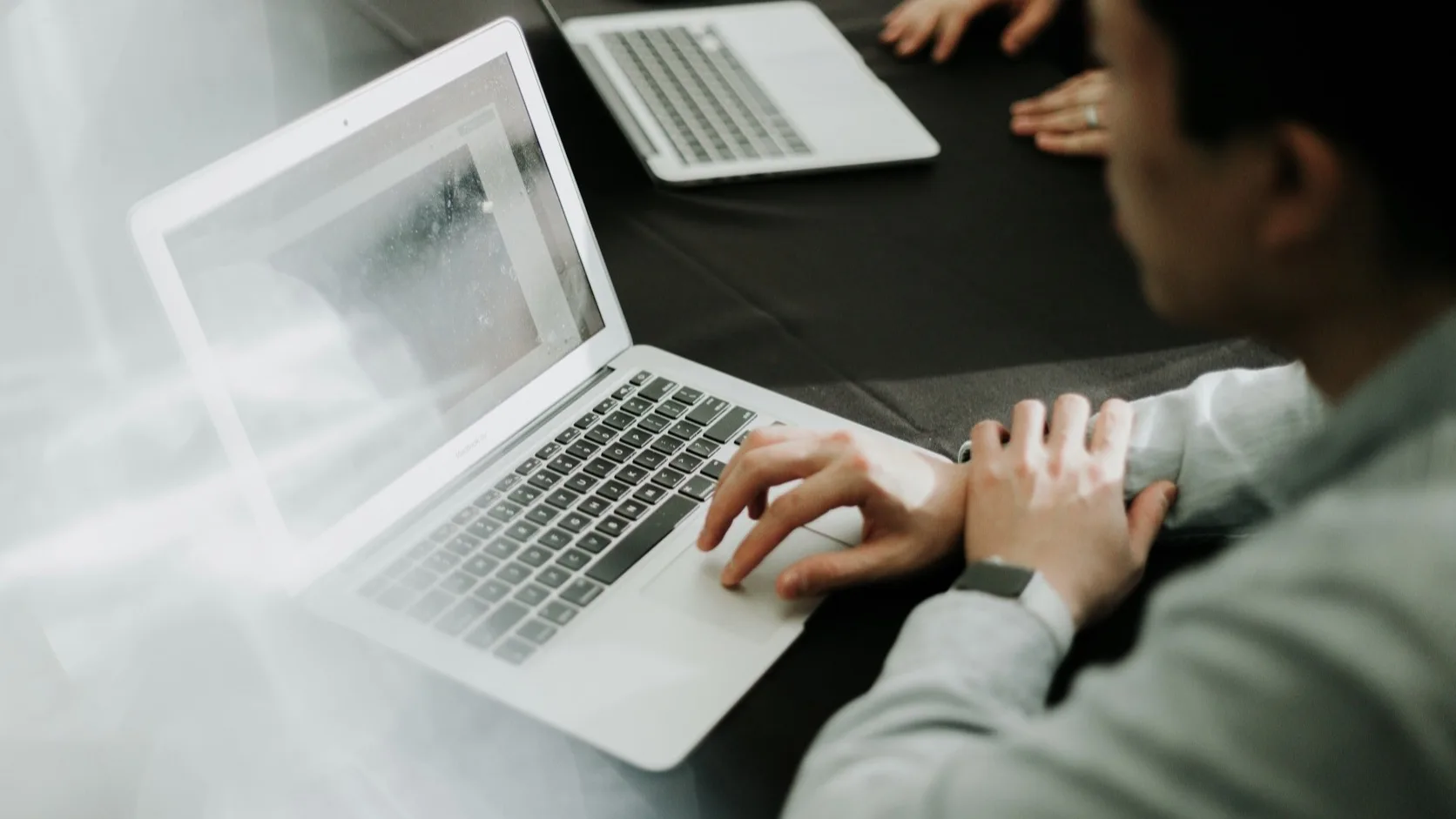 From Idea to Strategy: Using AI for Startup Planning Hero Image