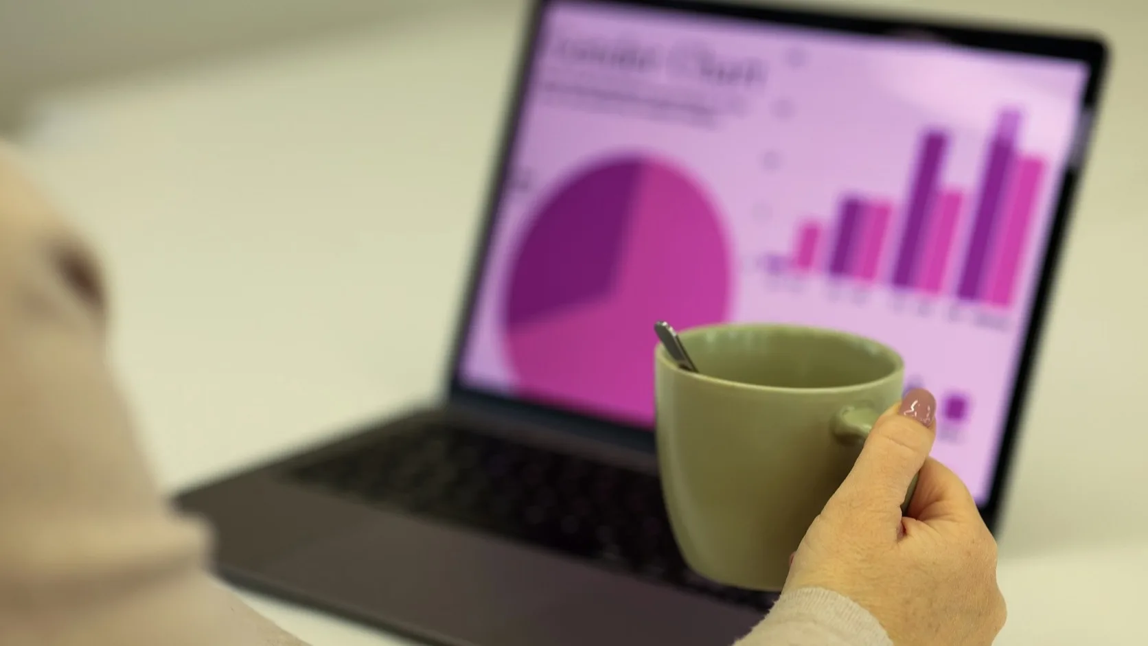 How to Spot Market Gaps Before Building a Product