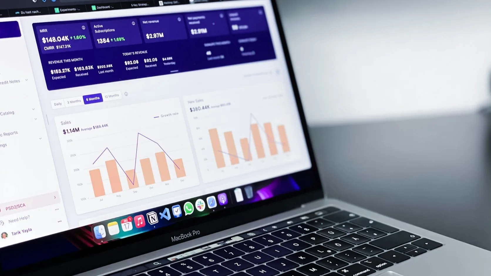 Before You Build, Analyze: Smarter Startup Decisions With AI Hero Image